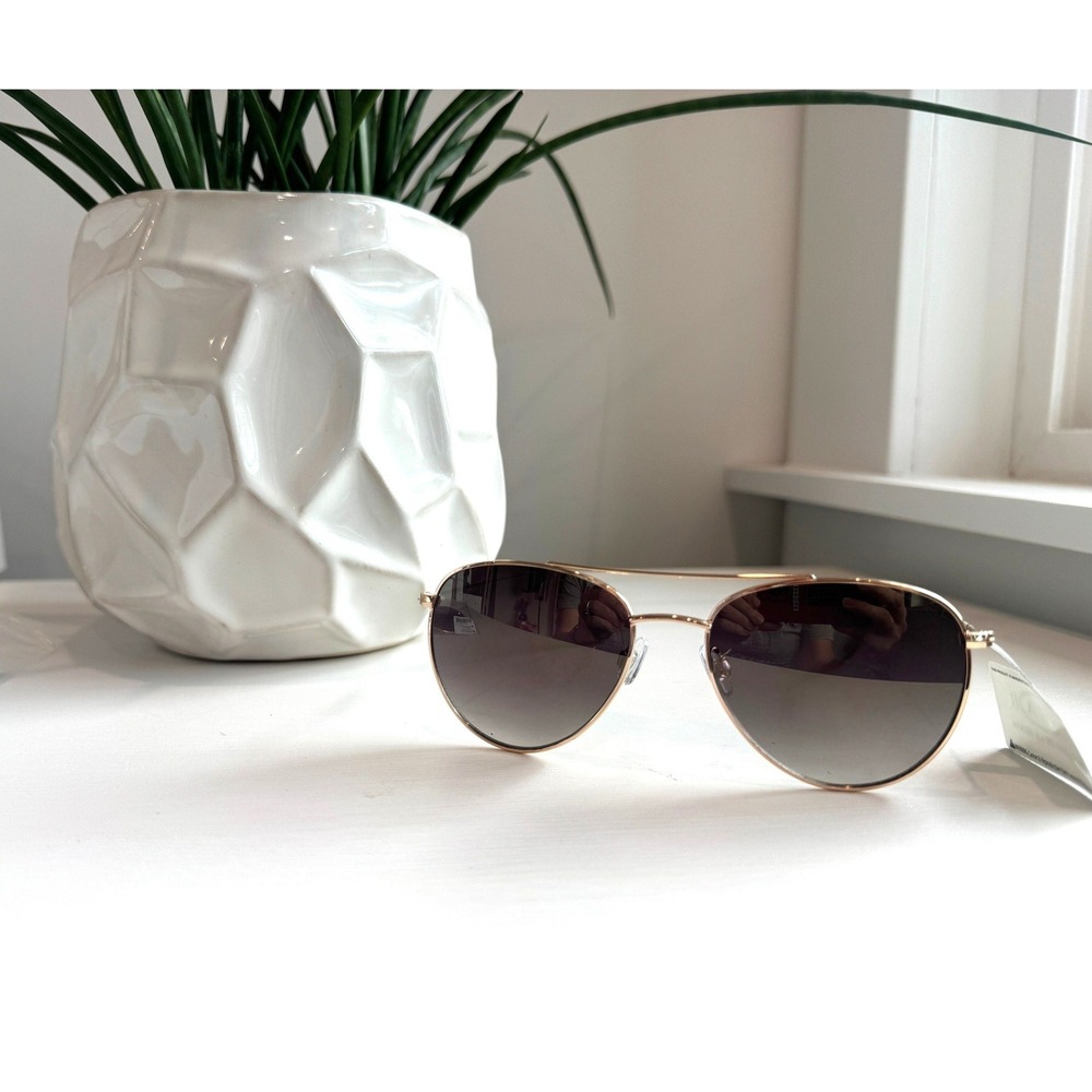 Oscar de la Renta Women Aviator Sunglasses Gold Mint Green Smoke Gradient Lens
